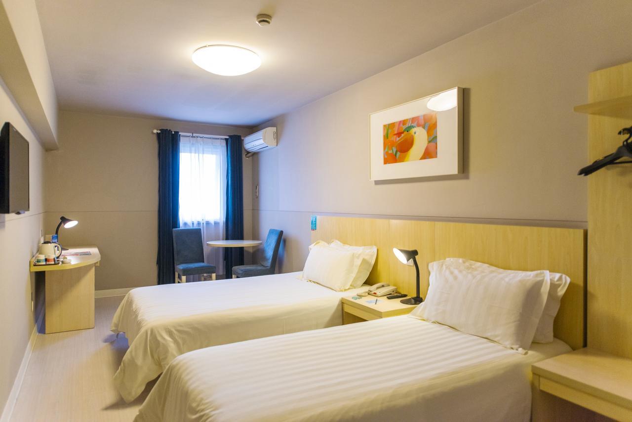 Jinjiang Inn Shanghai Oriental Pearl Tower Екстер'єр фото