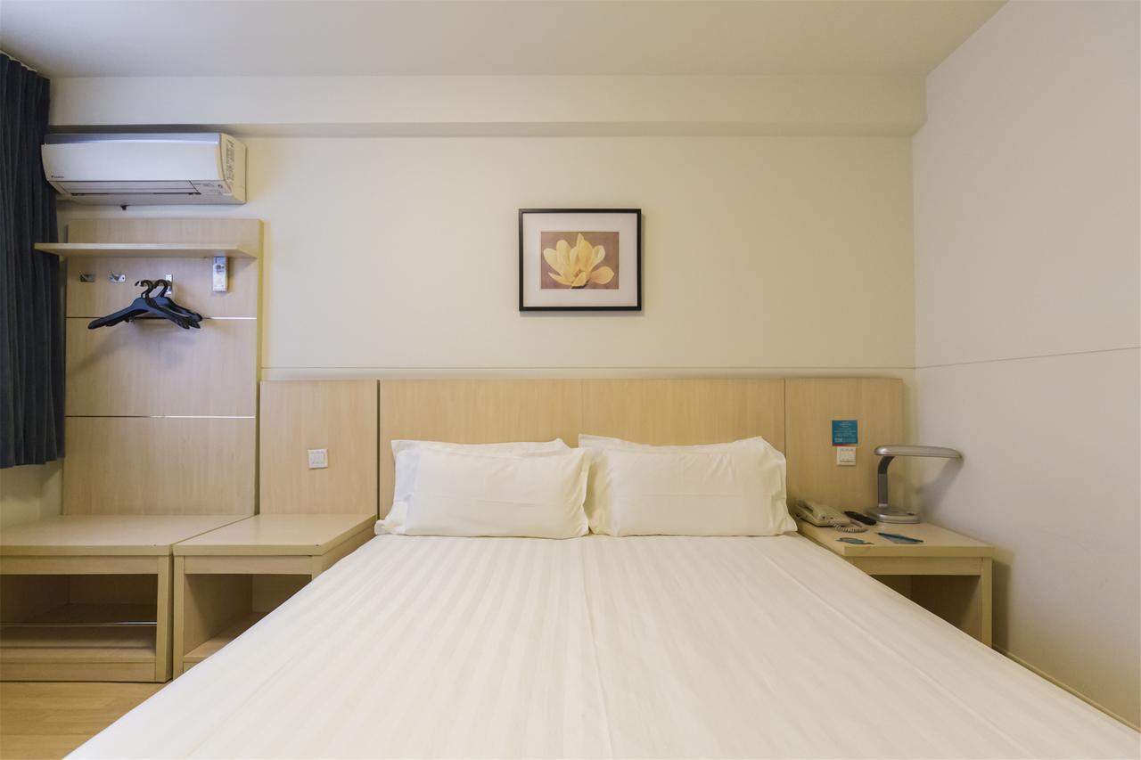Jinjiang Inn Shanghai Oriental Pearl Tower Екстер'єр фото