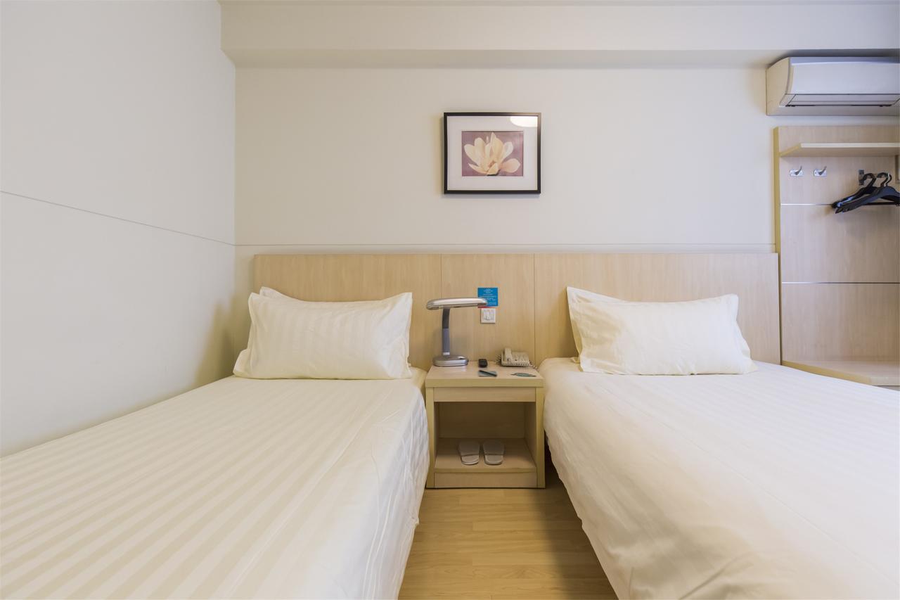 Jinjiang Inn Shanghai Oriental Pearl Tower Екстер'єр фото